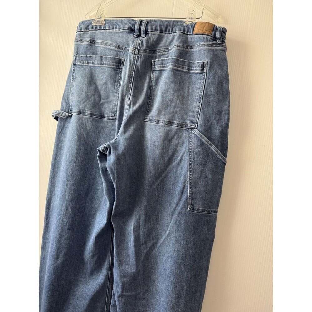 American Eagle Outfitters Light Blue Wide Leg Jeans - Picture 14 of 15